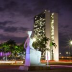 Pacote contra STF: Câmara estica corda antes de reunião sobre emendas