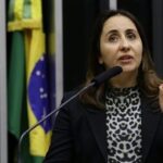 Deputada protocola projeto que limita participação de autoridades em ‘mercado de palestras’