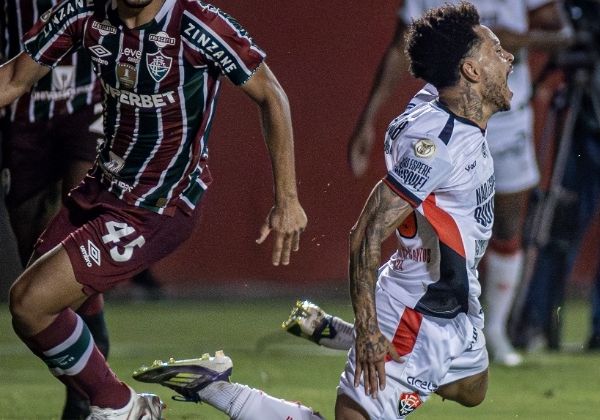 CBF afasta árbitros do VAR de Vitória x Fluminense e de Flamengo x Juventude