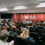 Após segundo turno, dirigentes do PT realizam reunião tensa; entenda