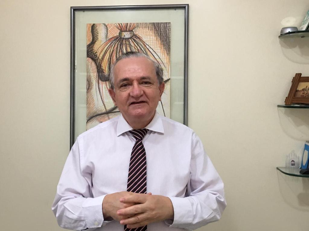 Médico feirense é homenageado pela Associação Bahiana de Medicina