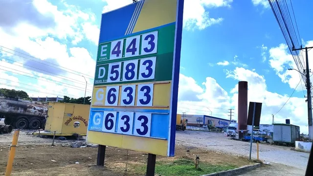 Preço do combustível sofre reajuste em Feira de Santana