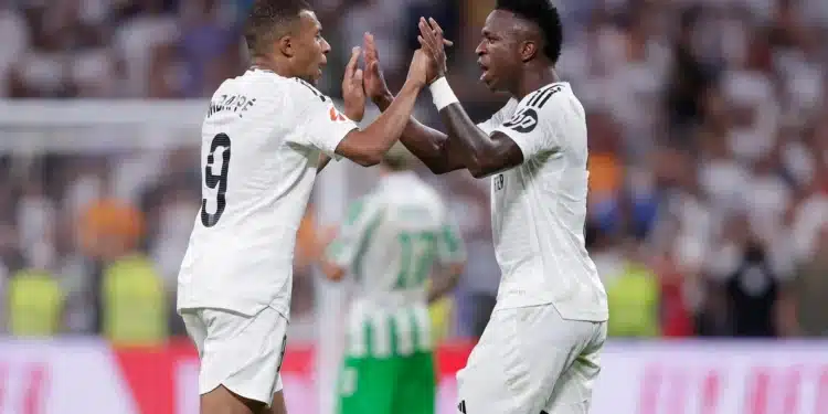 Comportamento teria sido fator decisivo para Vinícius Junior não levar a Bola de Ouro