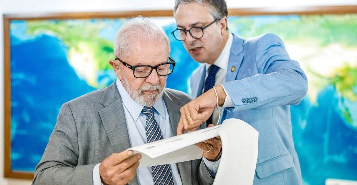 Enem 2024 abrange ‘mudanças climáticas’, Black Lives Matter e críticas ao capitalismo