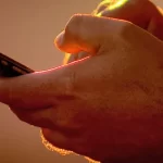 Homem aciona Procon após pagar Tinder por 4 anos e não conseguir encontros no RS