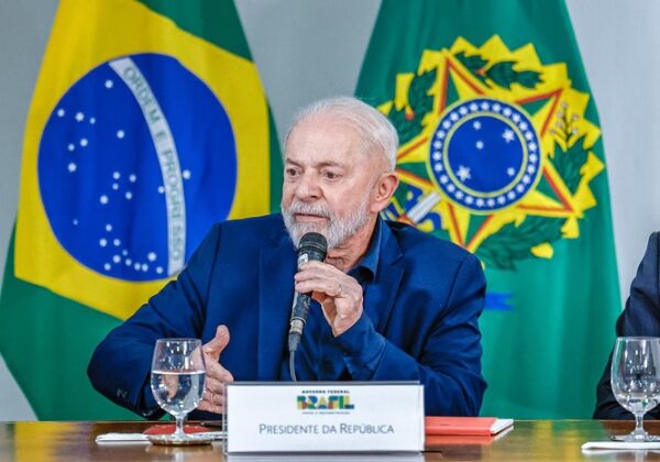 Lula minimiza crise com Maduro e diz que líder venezuelano ‘não é problema do Brasil’