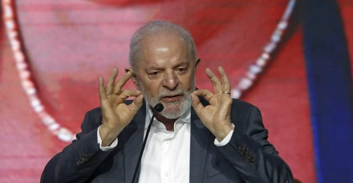 Governo Lula gasta mais do que arrecada