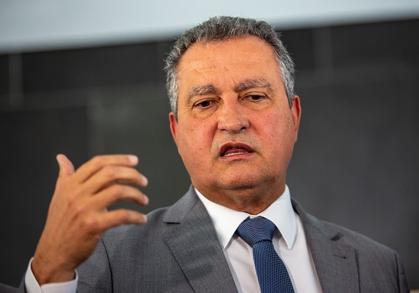 Governo já escolheu novos diretores do BC e anúncio deve ocorrer nesta sexta, afirma Rui Costa