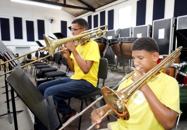 Neojiba oferece mais de 300 vagas para formações de referência