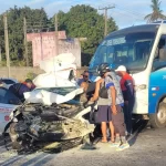 Engavetamento com três carros na BR-324 causa longo engarrafamento