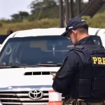 PRF inicia Operação Proclamação da República com foco no uso do cinto de segurança