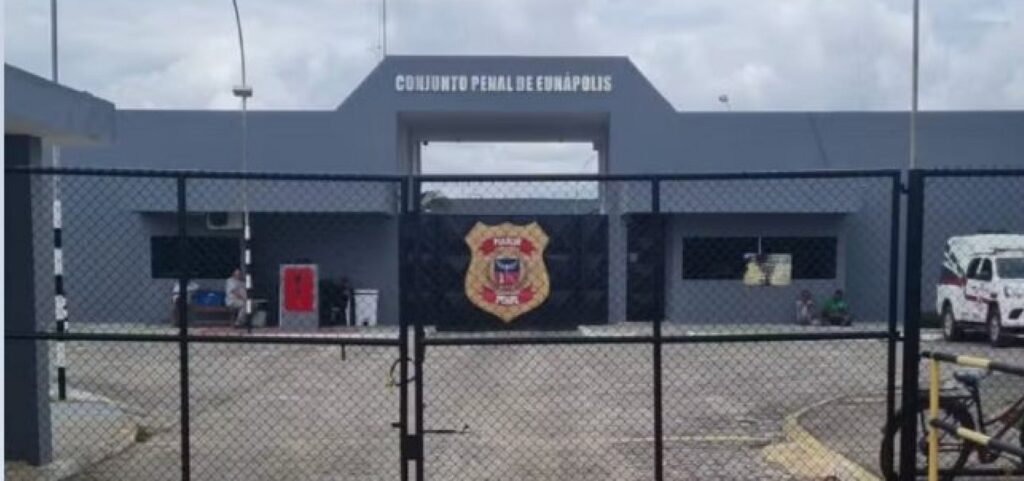 Diretores e coordenador de presídio em Eunápolis são afastados após fuga de detentos