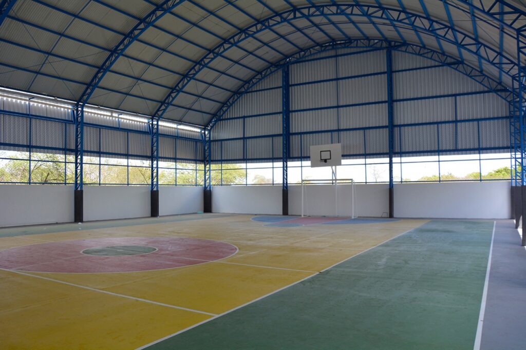 Prefeitura inaugura mais nove quadras poliesportivas em escolas municipais