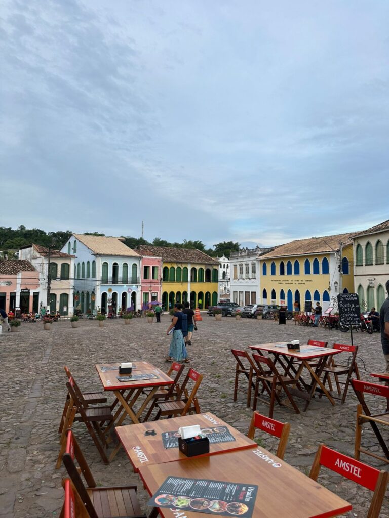 Comerciantes e moradores criticam falta de programação de Natal e Ano Novo em Lençóis