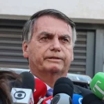 Bolsonaro critica fala de chefe da PF sobre imunidade parlamentar