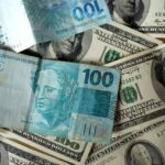 Após disparada, dólar renova máxima histórica e vai a R$ 6,07