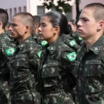 Alistamento militar feminino começa em 1° de janeiro; veja detalhes