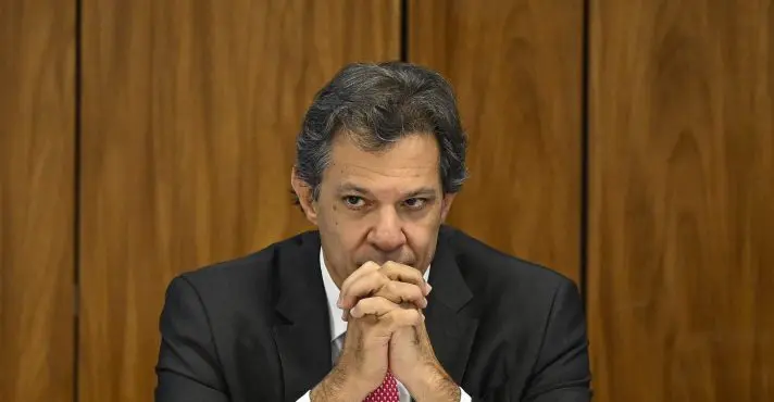 Haddad, sobre alta do dólar: ‘O câmbio é flutuante, vai se acomodar’