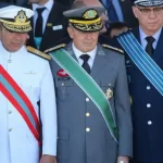 Lula cogitou demitir o comandante da Marinha por causa de polêmica com vídeo