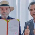 Lula reajusta salário mínimo para R$ 1.518; medida passa a valer em 2025
