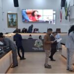 No apagar das luzes: Câmara de Feira de Santana aprova mais de 30 projetos em uma única sessão