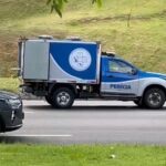 Dois homens morrem em acidente com carro e moto em Salvador