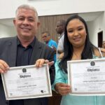 Mauro Vieira recebe diploma do município de Anguera