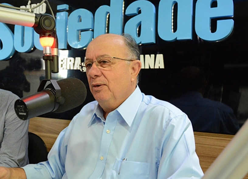 Prefeito José Ronaldo esclarece sobre atrasos de pagamentos deixados pela gestão anterior