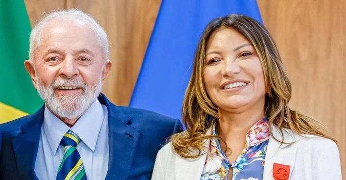 MPF apura falta de transparência nas visitas dos filhos de Lula ao Planalto e uso do helicóptero presidencial