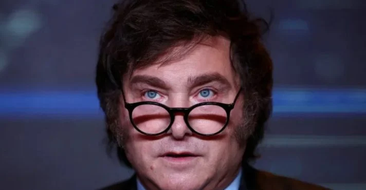 ‘A diferença social na Argentina mudou da água para o vinho’, avalia economista