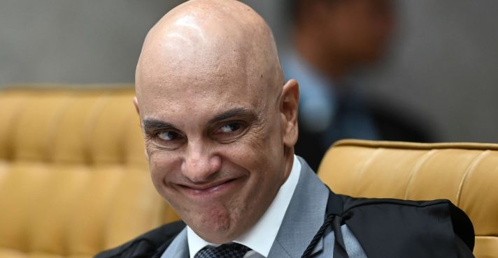 Moraes diz que defesa de Bolsonaro já tem acesso a provas do inquérito por suposta tentativa de golpe