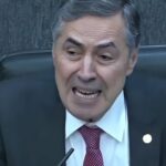 Barroso diz que STF tratará denúncia contra Bolsonaro com ‘seriedade’