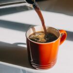 Estudo revela efeito que hábito de tomar café pode ter nos rins