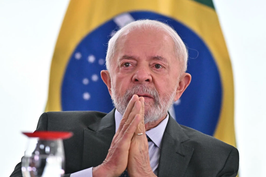 De “não compre” a “bebo outro álcool”: As gafes de Lula em 2025