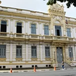 Prefeitura de Feira intensifica recuperação da pavimentação asfáltica em vários bairros
