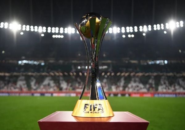 Mundial de Clubes 2025 terá regra para punir cera de goleiros