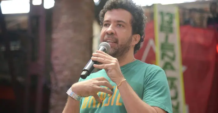 Janones vai devolver mais de R$ 130 mil aos cofres públicos