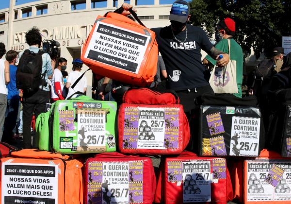 Entregadores de aplicativos anunciam greve para esta segunda (31) e terça (1º)