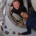 Astronautas já estão a caminho da Terra, após 9 meses presos no espaço
