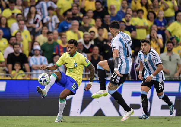Argentina x Brasil: veja onde assistir, horário e prováveis escalações do jogo