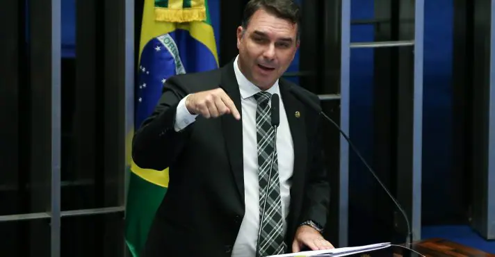 Flávio, sobre julgamento de Bolsonaro: ‘Está nas mãos de Deus’