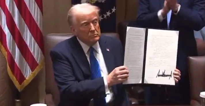 Decreto de Trump muda regras eleitorais dos EUA e cita Brasil