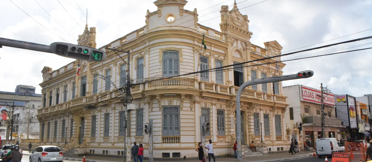Prefeitura de Feira acompanha procedimento da ANPD sobre divulgação de dados do Passe Livre