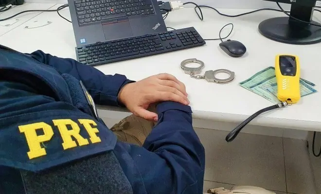 Homem alcoolizado e sem CNH se envolve em acidente na BR 101 em Humildes