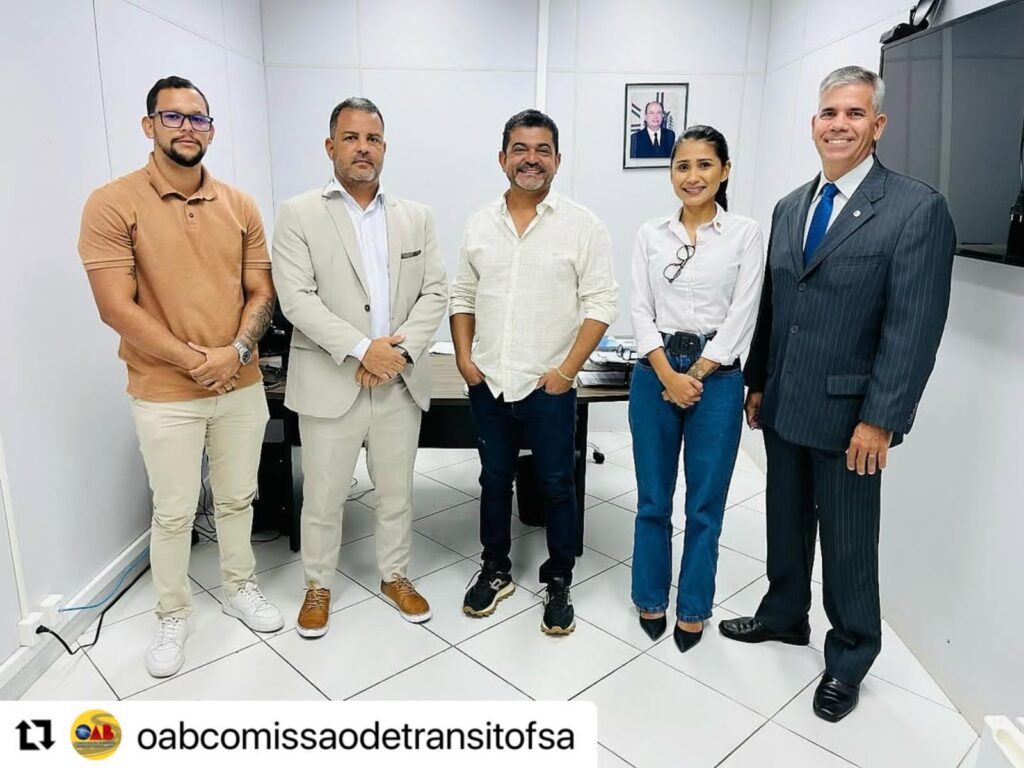 Comissão de Trânsito da OAB Feira participa de reunião com superintendente da SMT