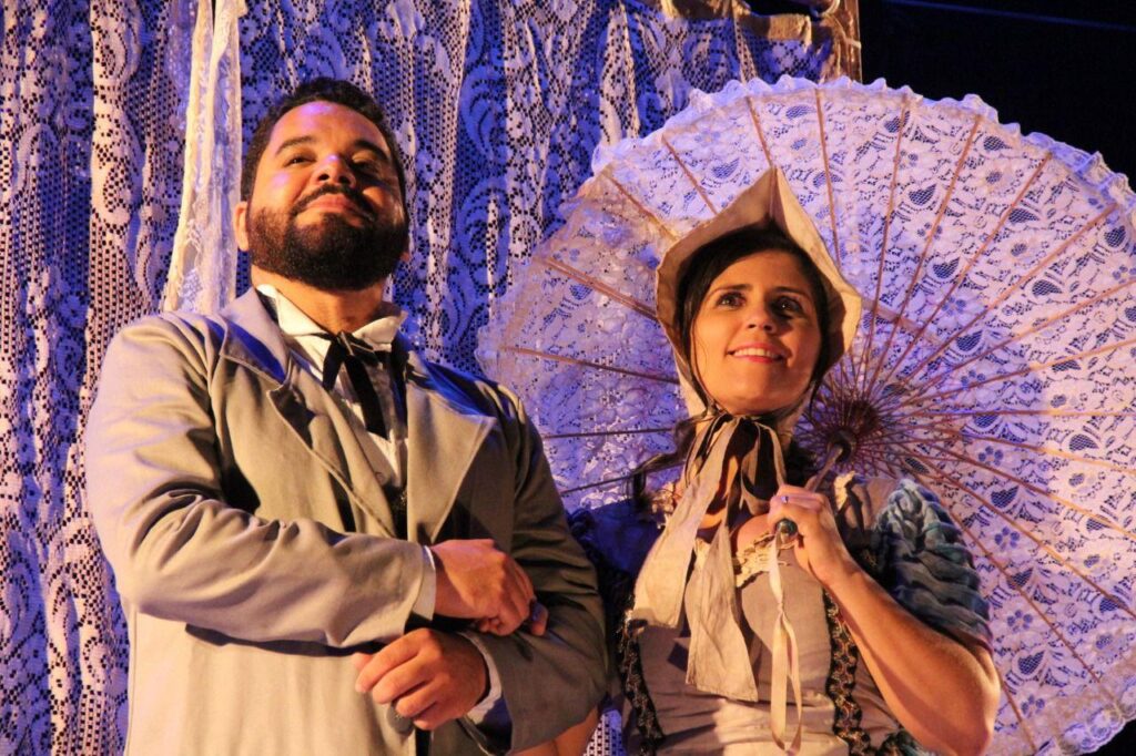 Espetáculo recordista de público, ‘A Cartomante’ retorna aos palcos do Feira Tem Teatro