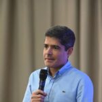 ACM Neto ironiza Rui Costa e diz que ministro deveria estudar inglês para não confundir hemp com respirador