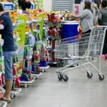 Inflação resiliente: por que o preço dos alimentos não baixa no Brasil