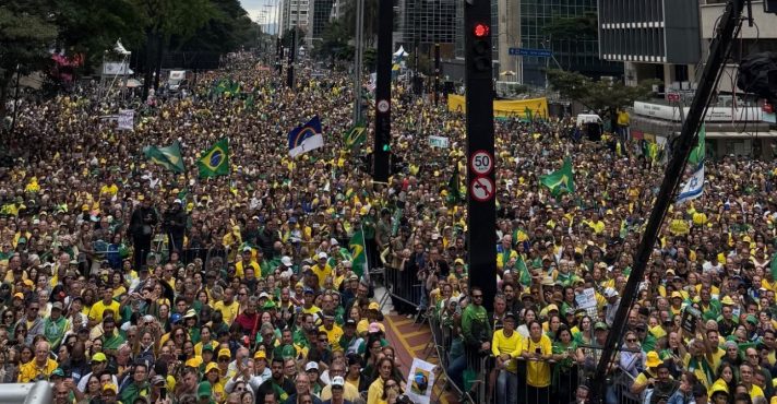 USP e Cebrap contabilizam 45 mil pessoas em ato com Bolsonaro na Avenida Paulista