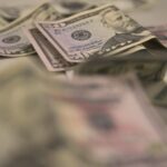 Dólar dispara e passa dos R$ 6,00 nesta quarta-feira (9), após China retaliar tarifas dos EUA